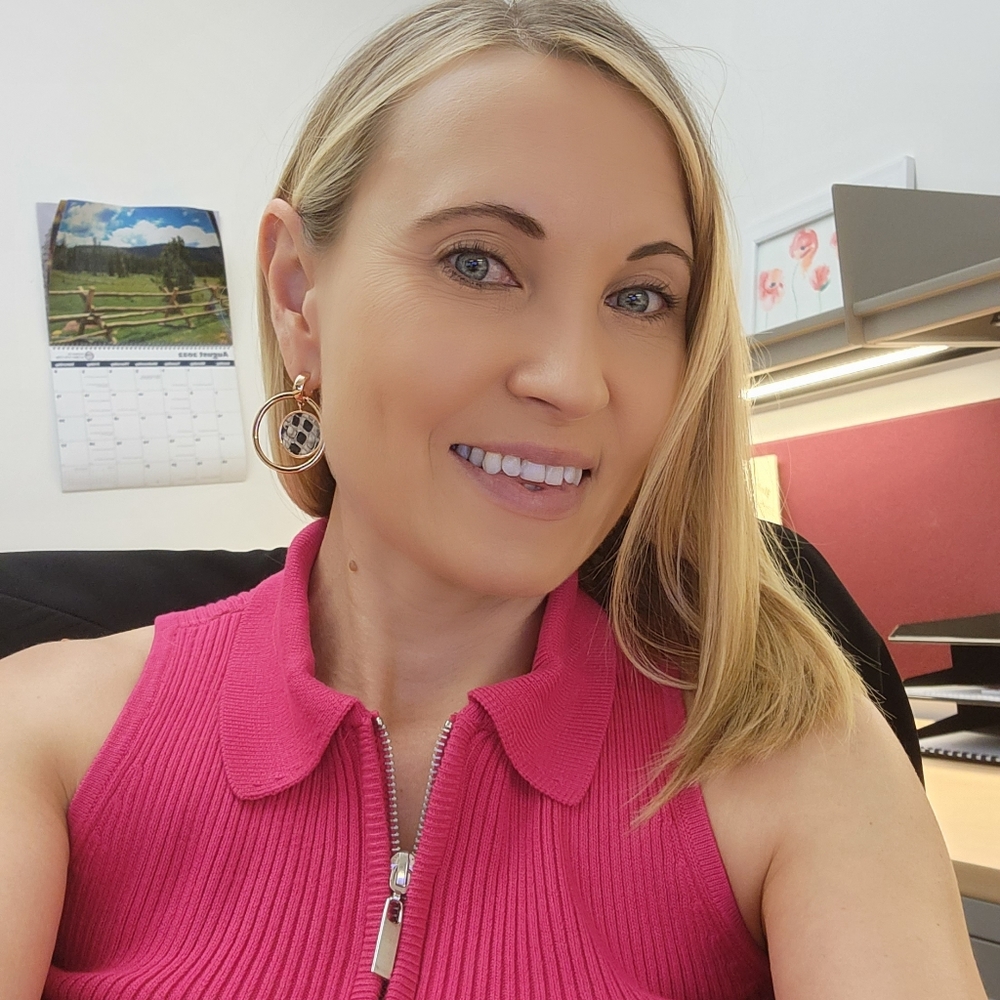 Meet your Posher, Marina